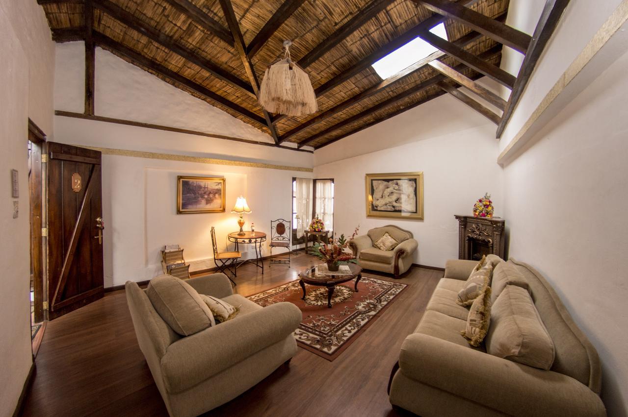 Hotel Bambu Riobamba Eksteriør bilde