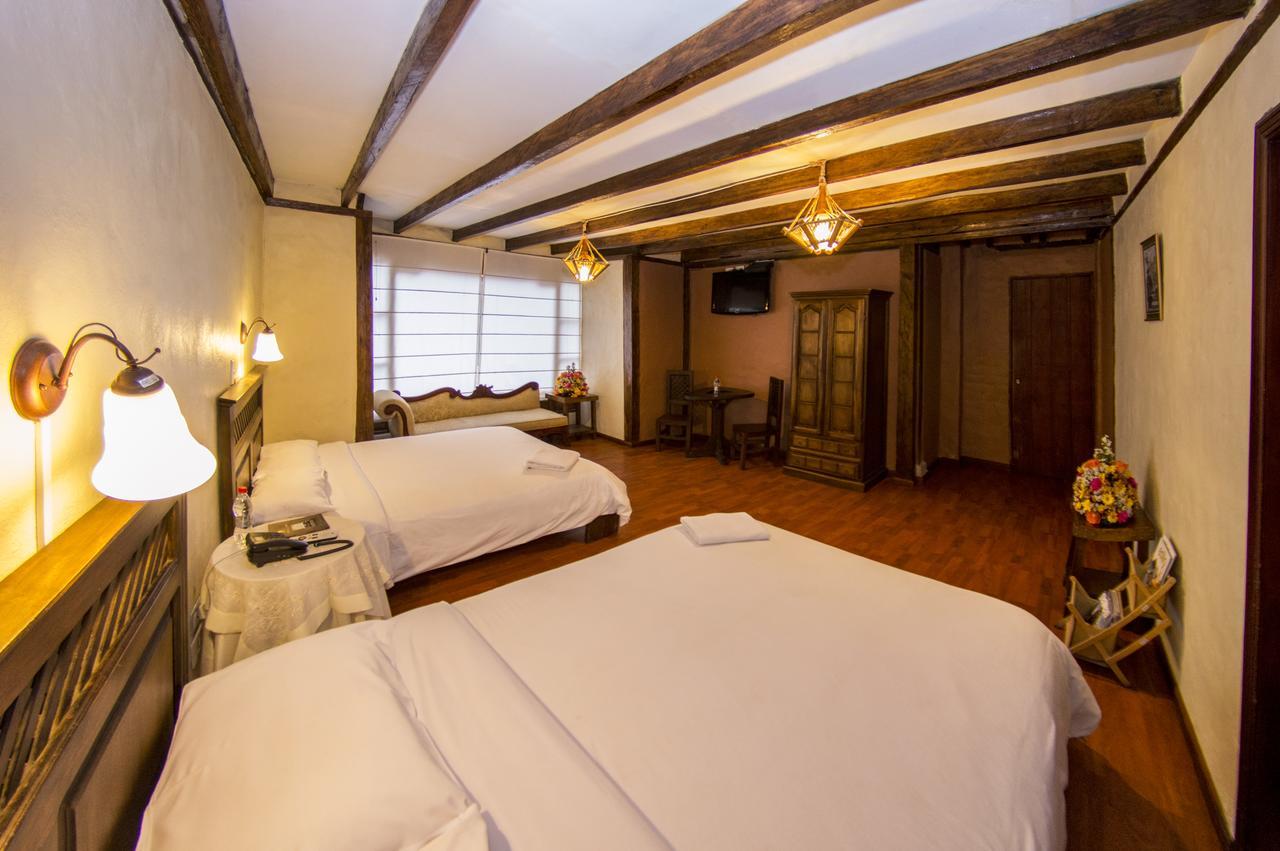 Hotel Bambu Riobamba Eksteriør bilde