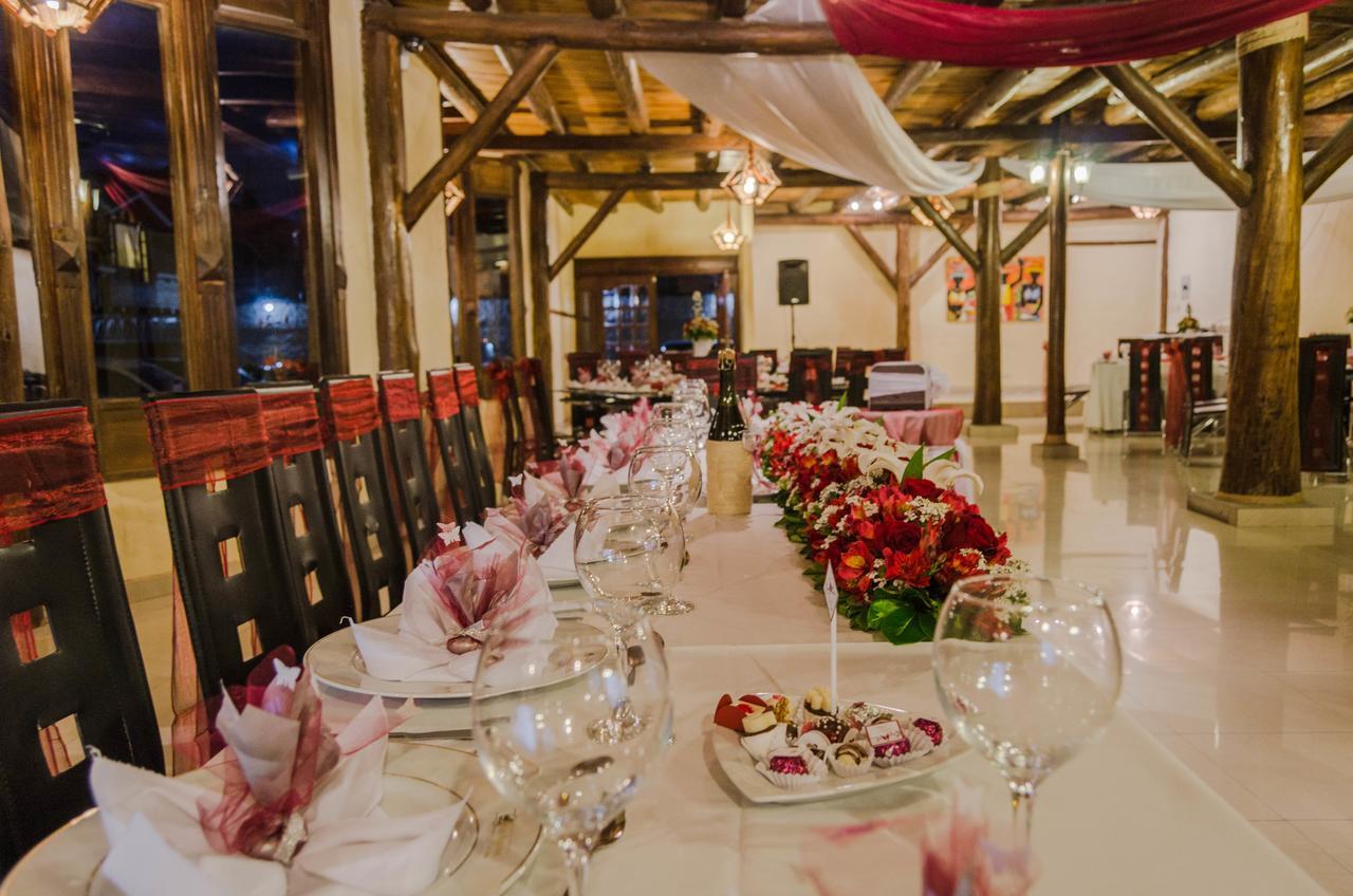 Hotel Bambu Riobamba Eksteriør bilde