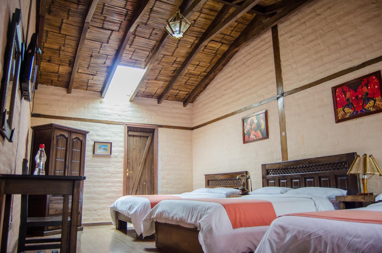 Hotel Bambu Riobamba Eksteriør bilde
