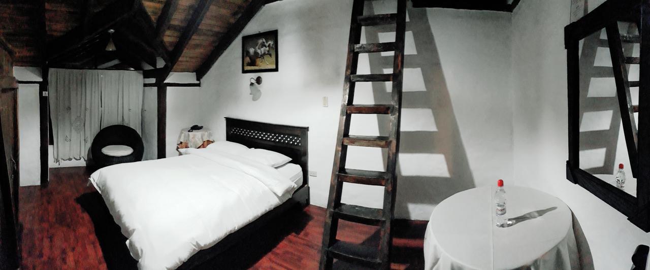 Hotel Bambu Riobamba Eksteriør bilde