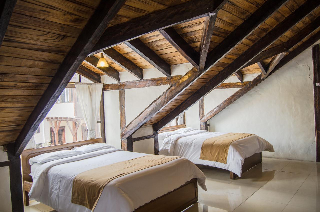 Hotel Bambu Riobamba Eksteriør bilde